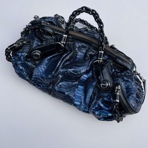 Gucci shoulder / hand bag